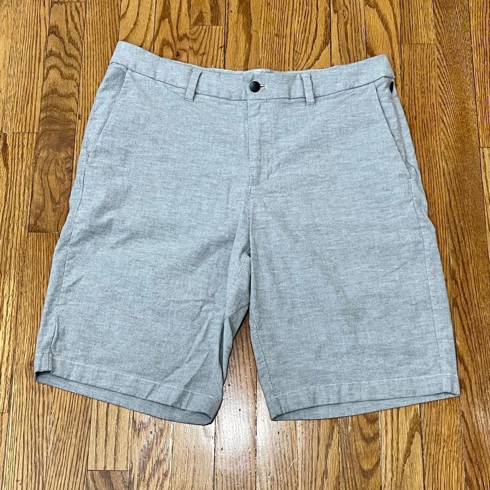 Lululemon commission Gray Flat Front Shorts. Size 34.